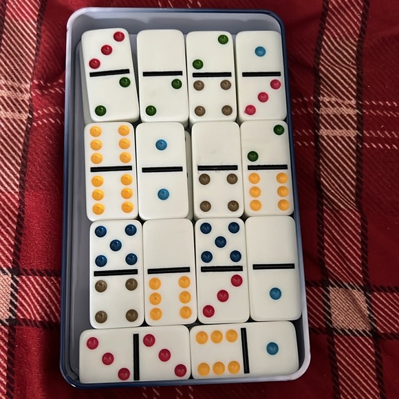 Double Six Dominoes Set with Color Dots - Picture 3 of 3